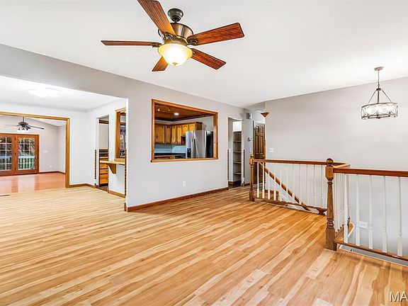 4th image of 2711 Windford Ct