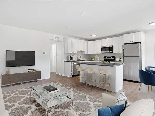 RockView Apartments