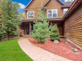 9305 Westwood Dr, Traverse City, MI 49685