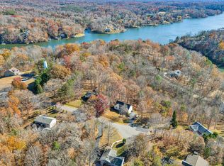 25 Walnut Landing Cir, Hardy, VA 24101