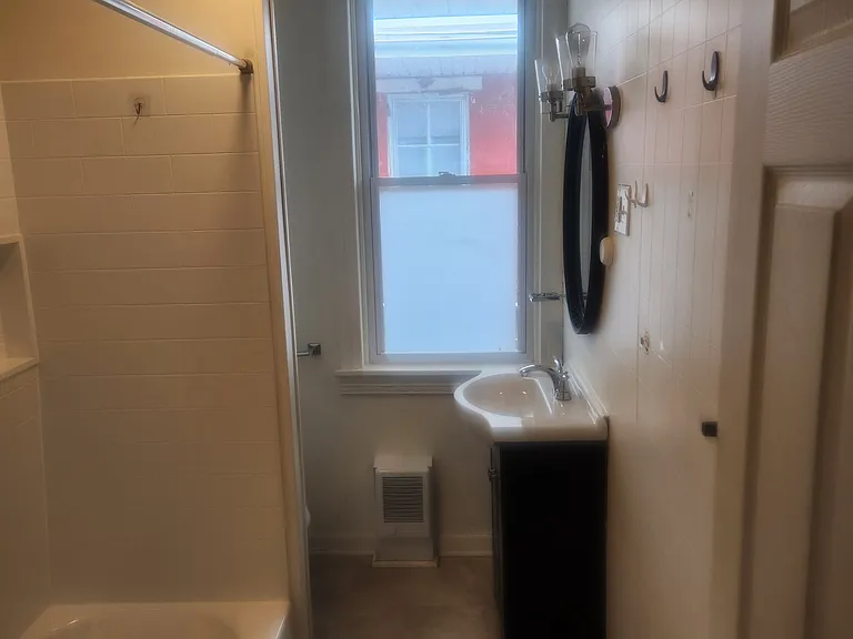 440 Walnut St — Photo 14