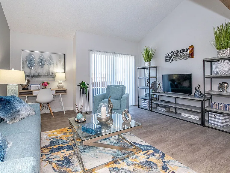 Agave Ridge Apartments — Photo 6