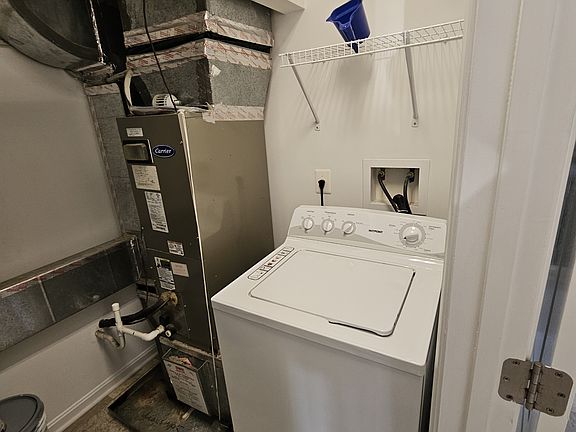 3rd image of 106 Johnstown Ln