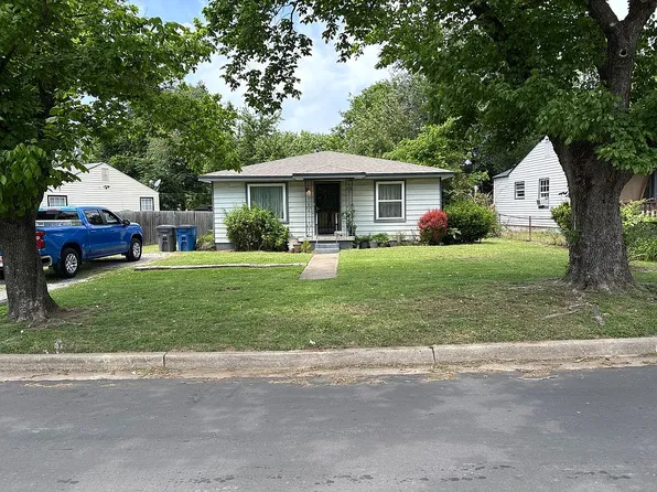 2037 E Woodrow St, Tulsa, OK 74110