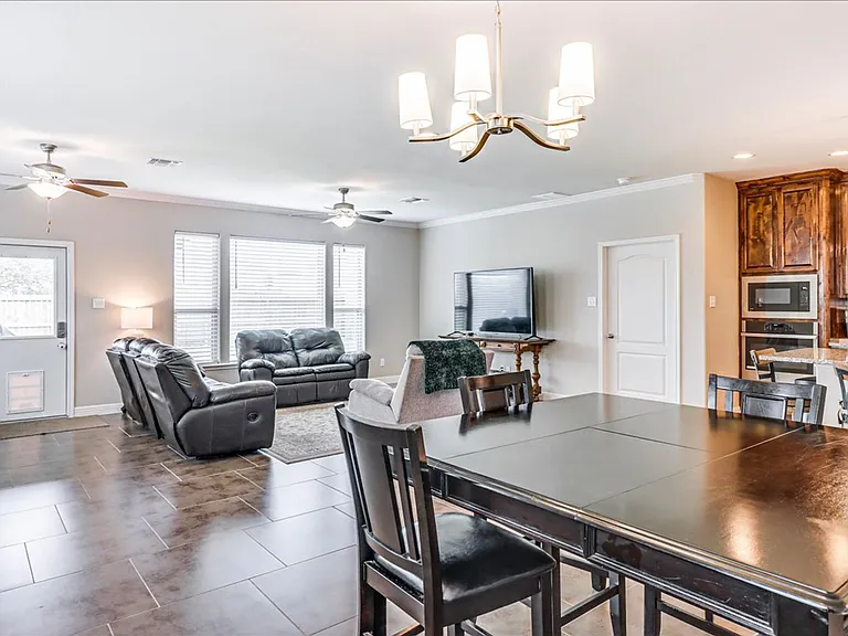 7617 Diamond Dr — Photo 12