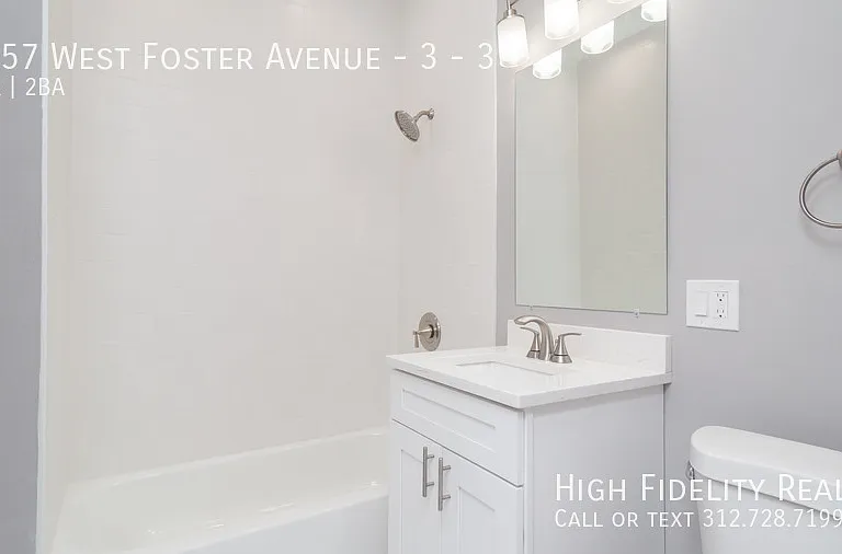 1057 W Foster Ave #3 — Photo 10