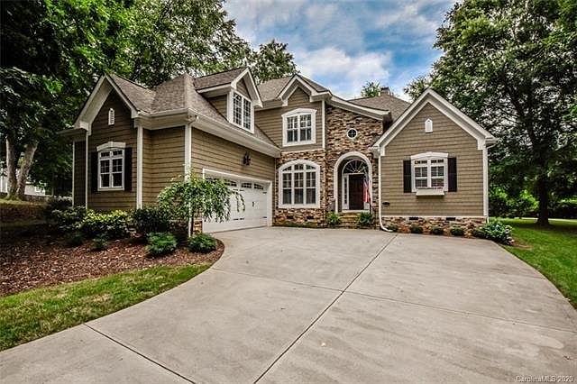 1st image of 176 Mandarin Dr