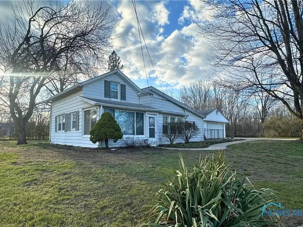 7212 Angola Rd, Holland, OH 43528