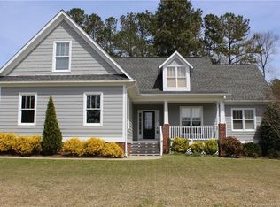 239 Orchard Falls Dr, Spring Lake, NC 28390