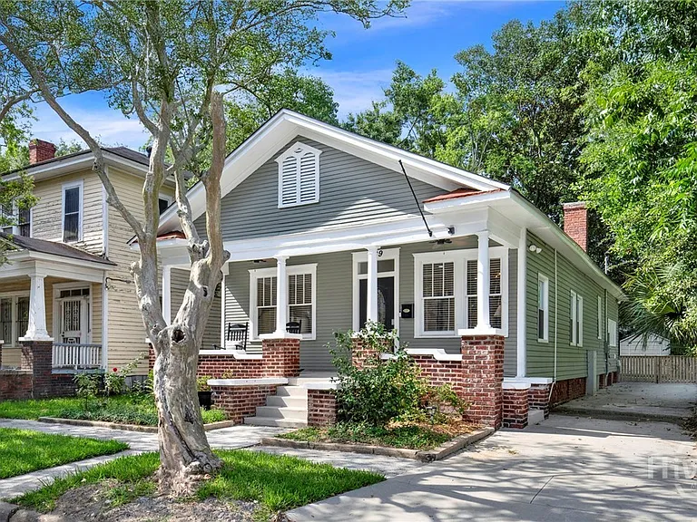 809 E Bolton St — Photo 3