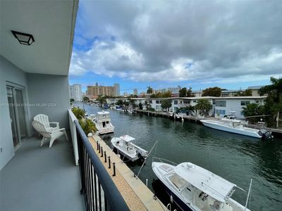3642 NE 171st St APT 301, North Miami Beach, FL, 33160