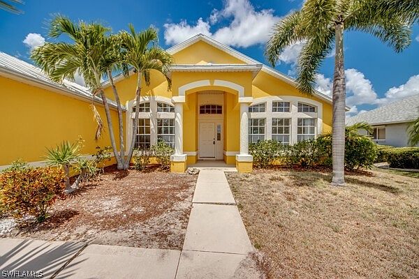 1st image of 4520 SW 22nd Ave
