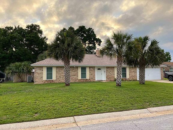 2nd image of 1801 Conway Dr