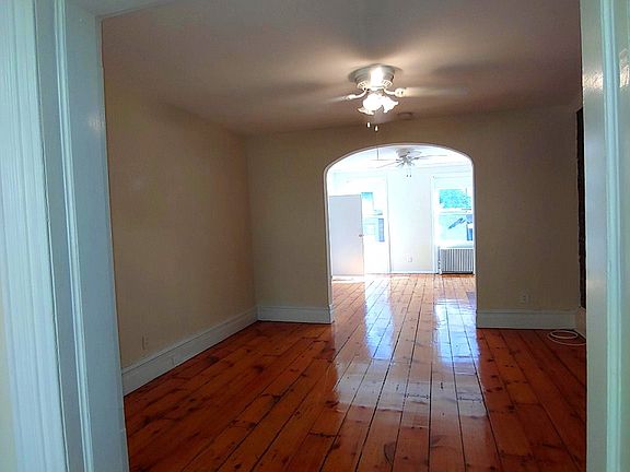 5th image of 435 E 118th St #2