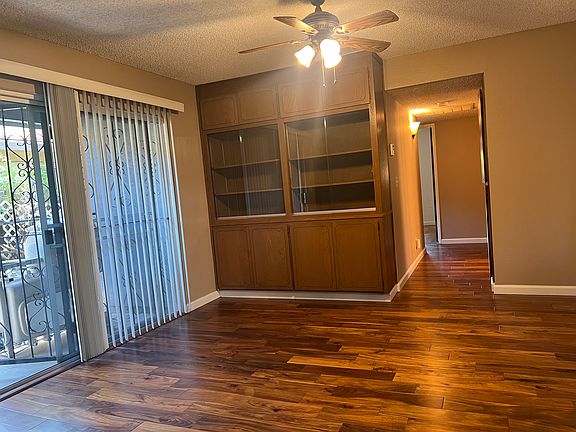 4th image of 8849 Littleoaks Way #8849