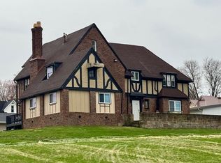 38 Baldwin Ave, Mansfield, OH 44906