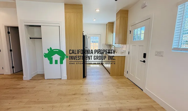 4104 16th Ave #4104 — Photo 7