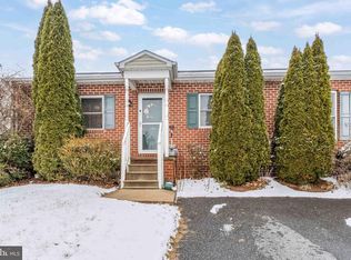 84 Charles Ln, Dover, PA 17315