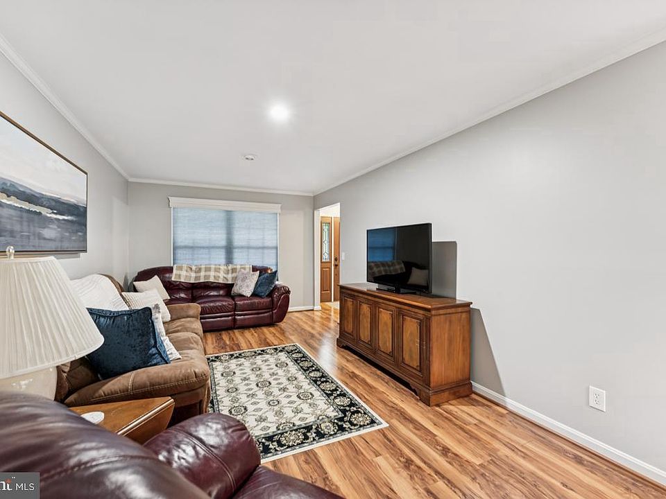 7440 Quaking Dr, Sunderland, MD 20689 | Zillow
