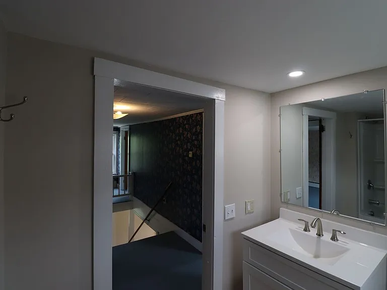 450 S Main St #1 — Photo 10