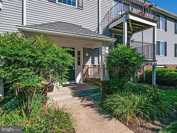 3rd image of 8028 Abbey Ct #8028C