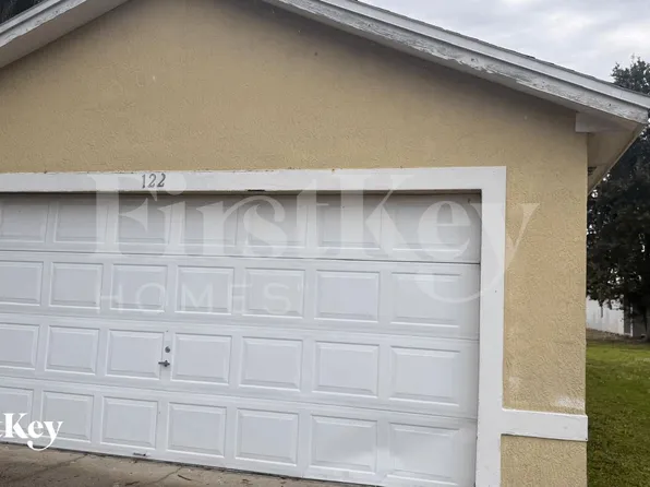 122 Barrington Dr, Kissimmee, FL 34758