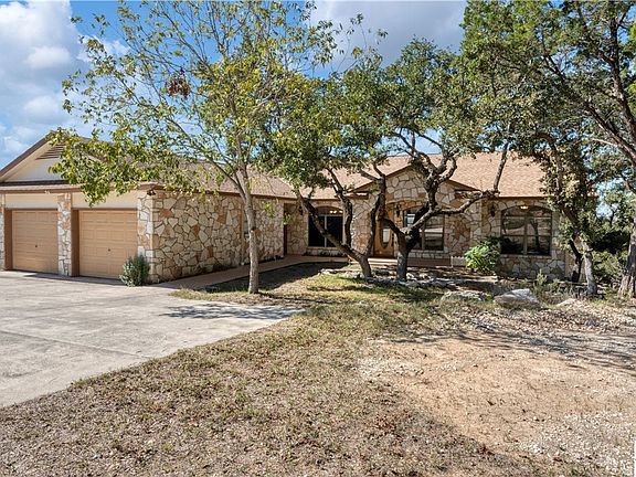 3rd image of 146 Nighthawk Ln