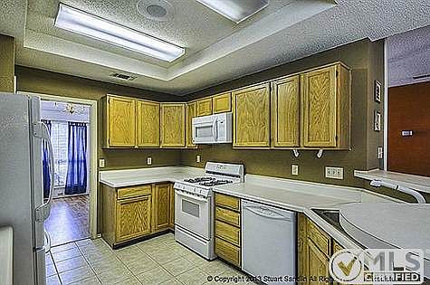 4th image of 2609 Widgeon Way
