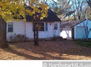 60 Circle Dr, Circle Pines, MN 55014