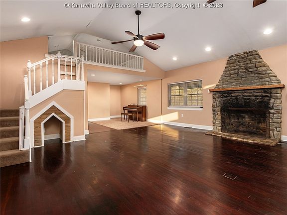 5th image of 5951 Mahood Dr