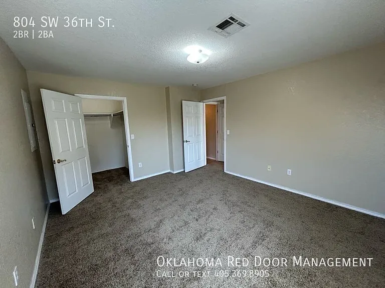 804 SW 36th St — Photo 8