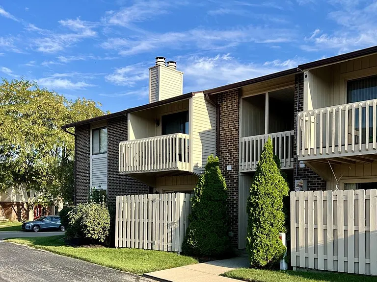 79 W Van Lake Dr — Photo 18