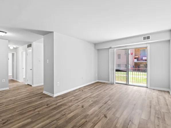 229 43rd Rd NE #203, Washington, DC 20019