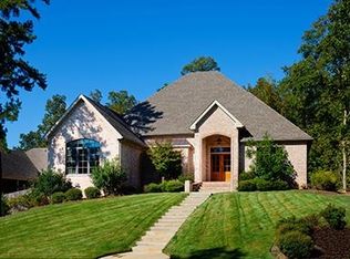 140 Gardens Gate Dr, Hot Springs, AR 71913