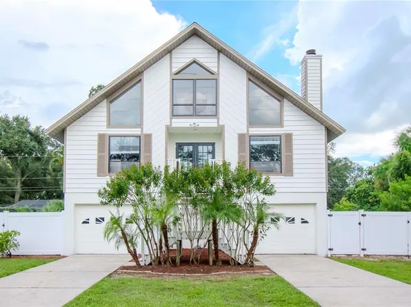 168 70th Ave N, Saint Petersburg, FL 33702