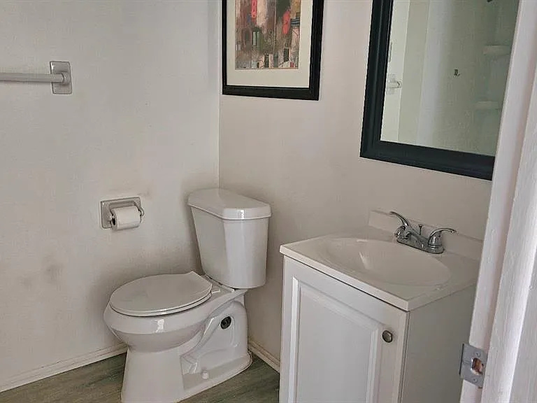 21150 Gertrude Ave #2 — Photo 11