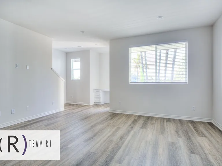 11454 Artesia Blvd — Photo 6