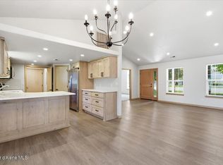 697 W Honeysuckle Ave, Hayden Lake, ID 83835