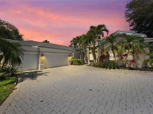 491 E Mac Ewen Dr, Osprey, FL 34229