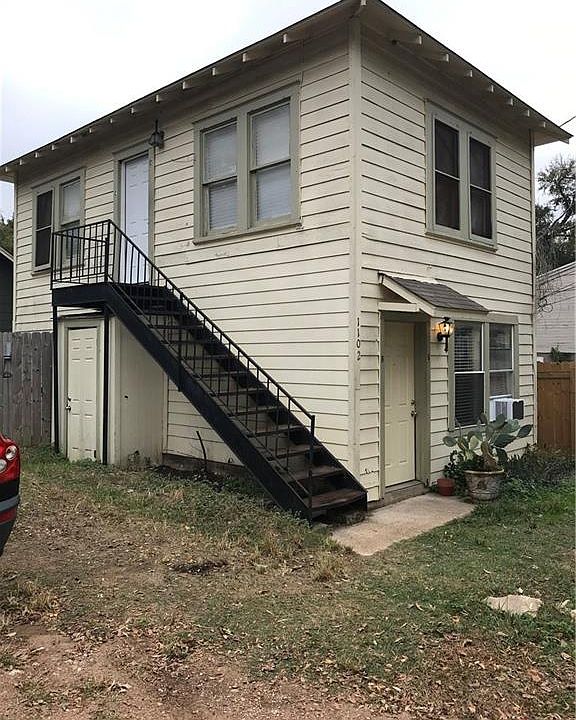 1st image of 1102 W 22nd St APT C