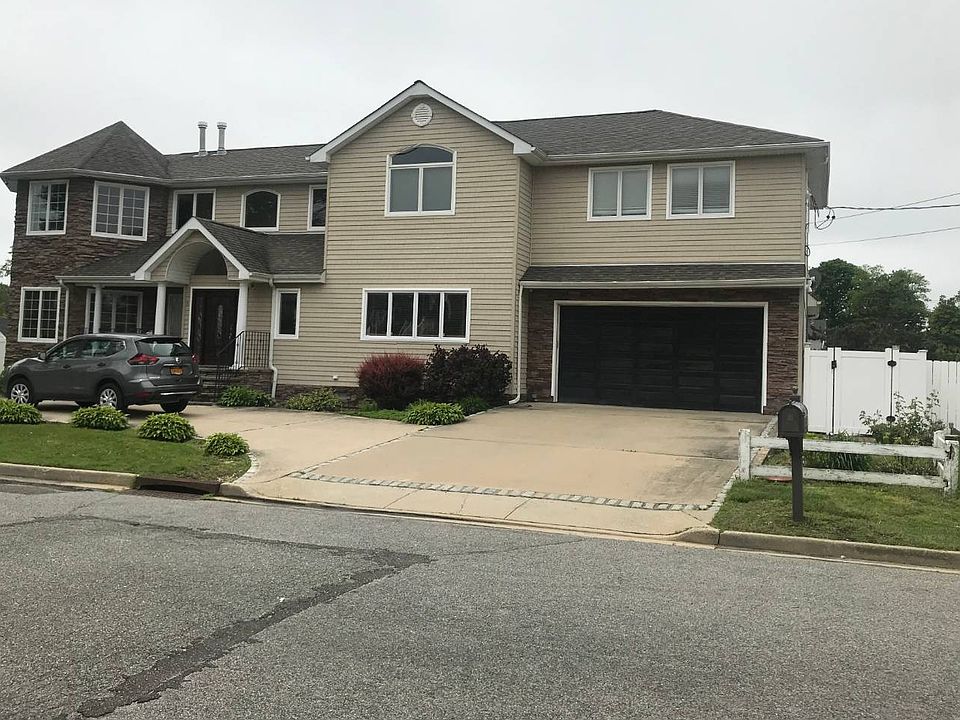 8 Delta Rd, Massapequa, NY 11758 Zillow