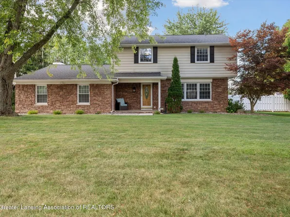 1923 Walmar Dr, Lansing, MI 48917