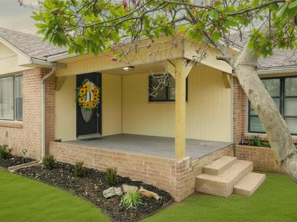 3613 Pine St, Texarkana, TX 75503