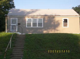 4337 Agnes Ave, Kansas City, MO 64130