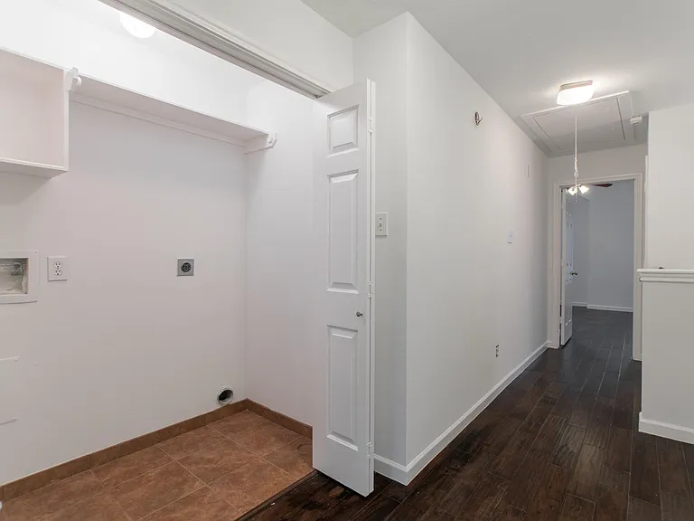 226 Blushwood Pl — Photo 46