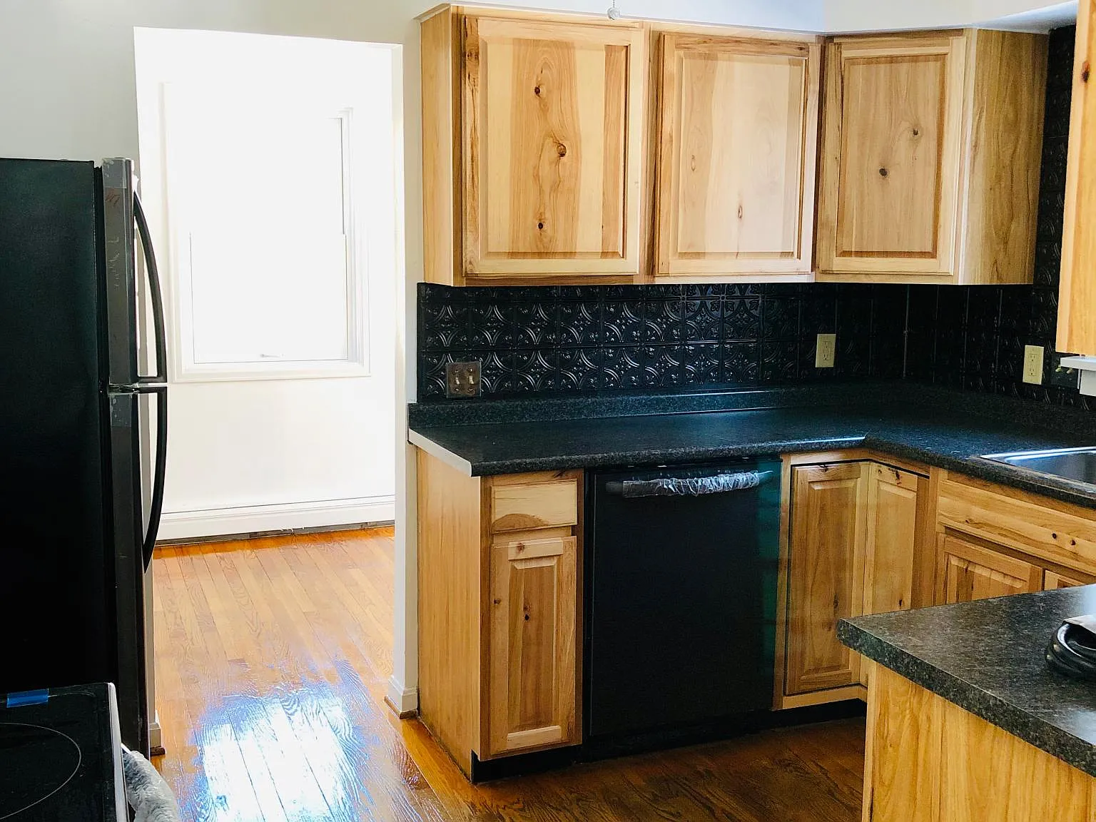 226 S Prospect St — Photo 4