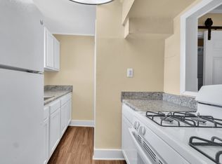 Colonial Court Apartments, Colonial Heights, VA 23834