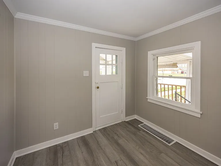 3012 E Minnesota St — Photo 2