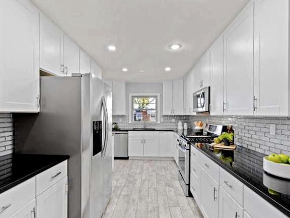 5th image of 2903 Harrison Rd