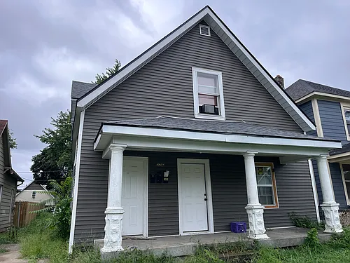 226 N Belleview Pl #C Photo 1